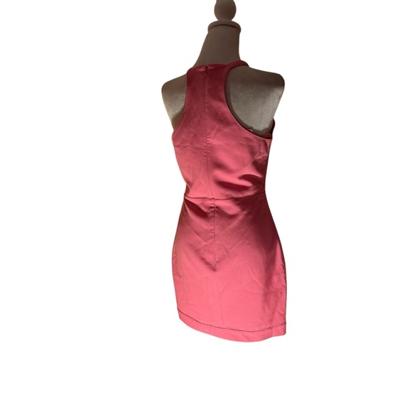 Elizabeth and James Pink Halter Neck Dress Size 8 - Picture 3 of 7